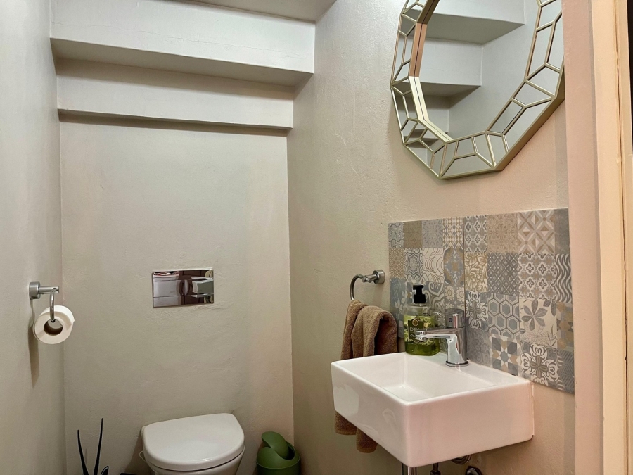 2 Bedroom Property for Sale in Potchefstroom North West